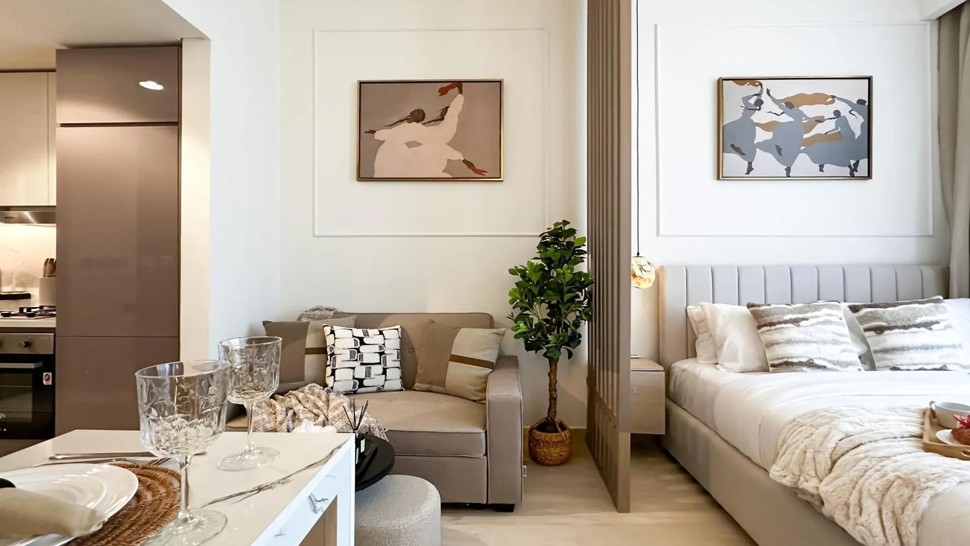 Appartement Trophy Modern Marvel Cozy Studio With Smart Features In Azizi Riviera Dubai